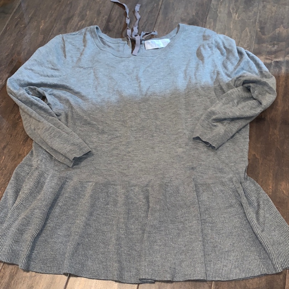 Time and tru peblem sweater